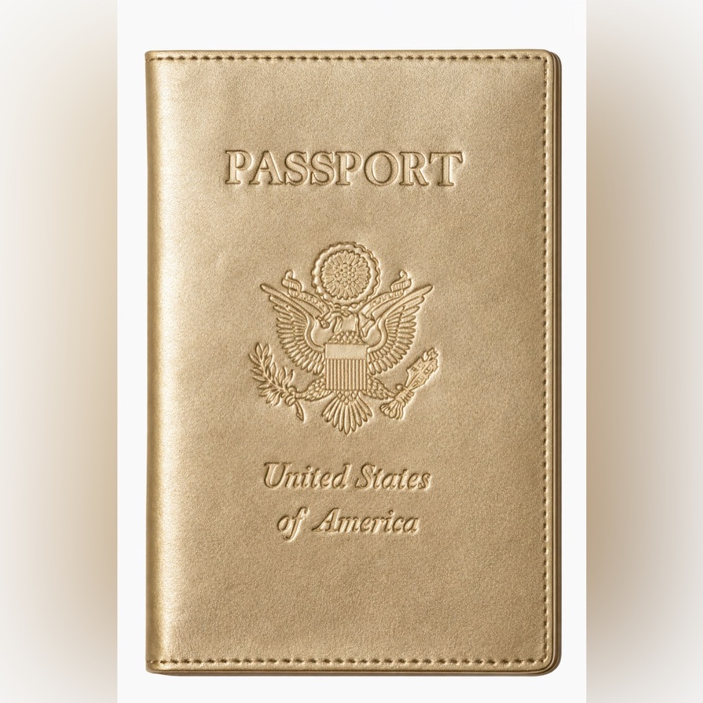 NEW Winn International Nappa Leather Passport Cover - Metallic Gold